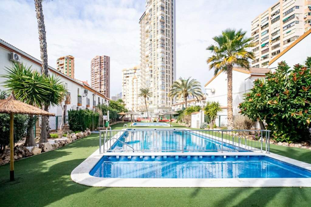 Townhouse Benidorm Alicante - image 28