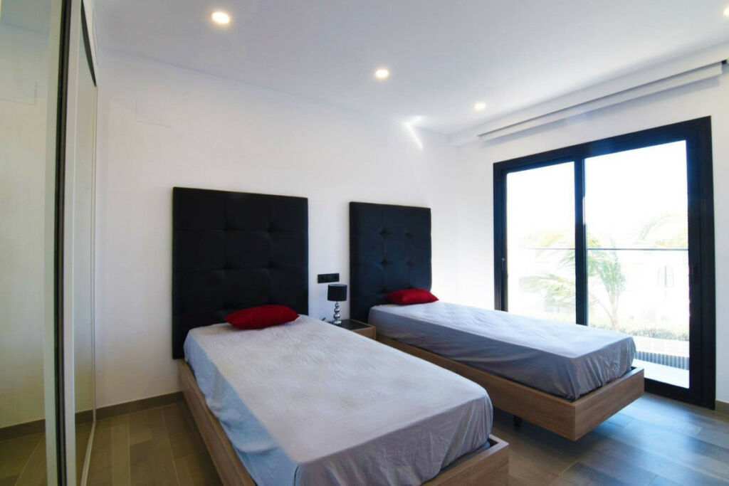 Detached Villa Calpe Alicante - image 28