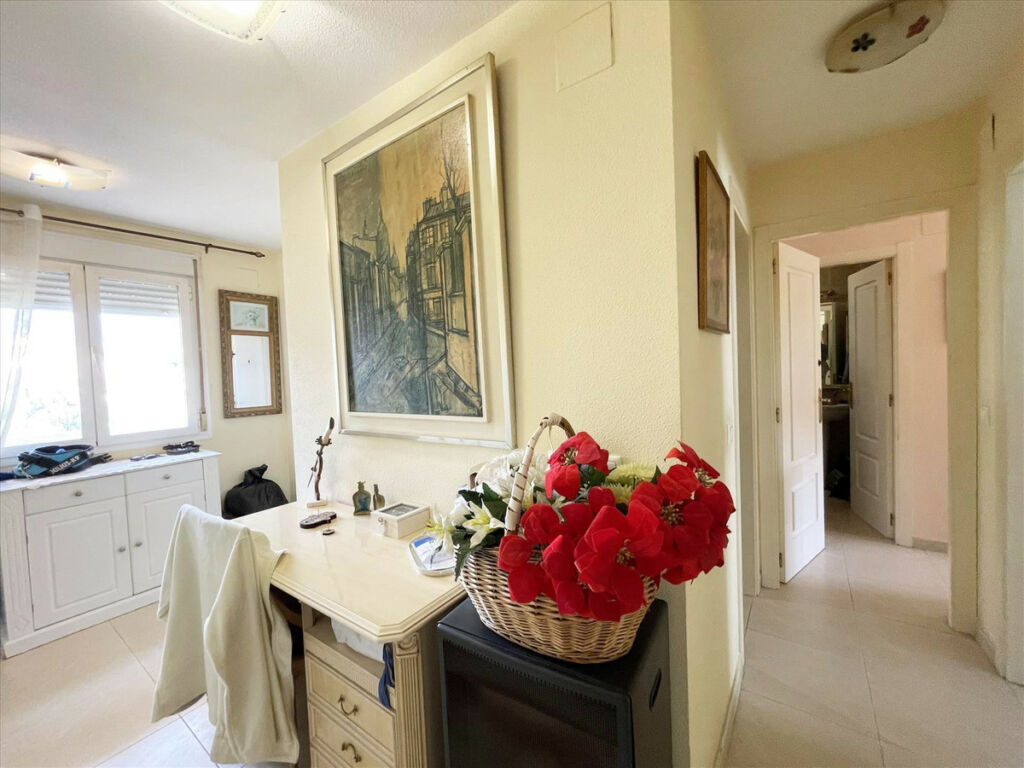 Middle Floor Apartment Calpe Alicante - image 28