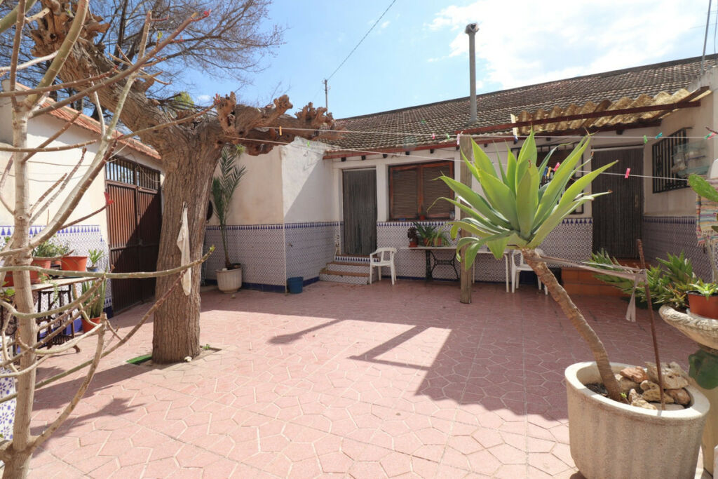 Detached Villa Heredades Alicante - image 30