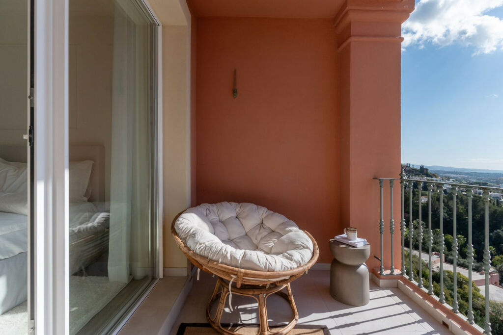 Townhouse Monte Halcones Málaga - image 29