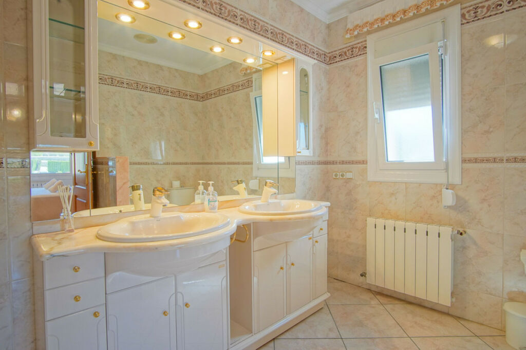 Detached Villa Benissa Alicante - image 29
