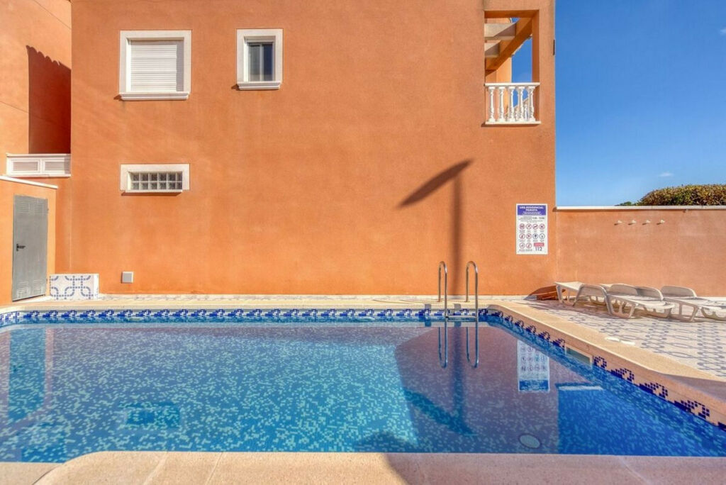 Townhouse Torrevieja Alicante - image 29