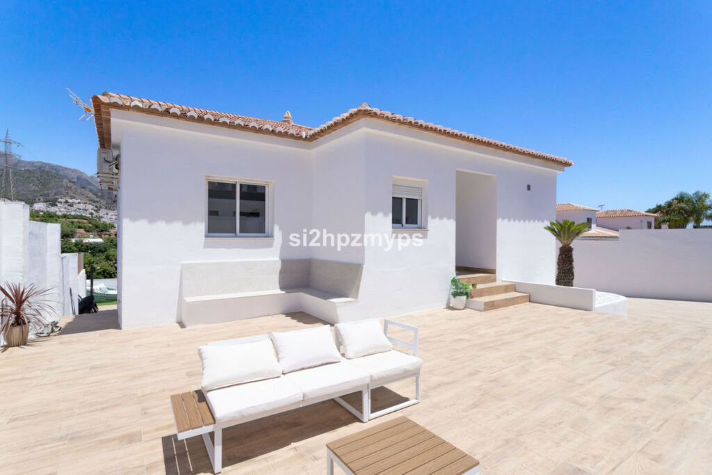 Detached Villa Nerja Málaga - image 29