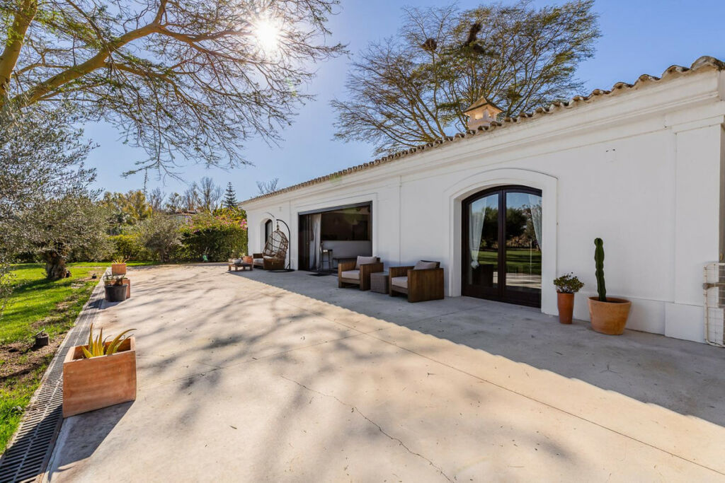 Detached Villa Benahavís Málaga - image 29