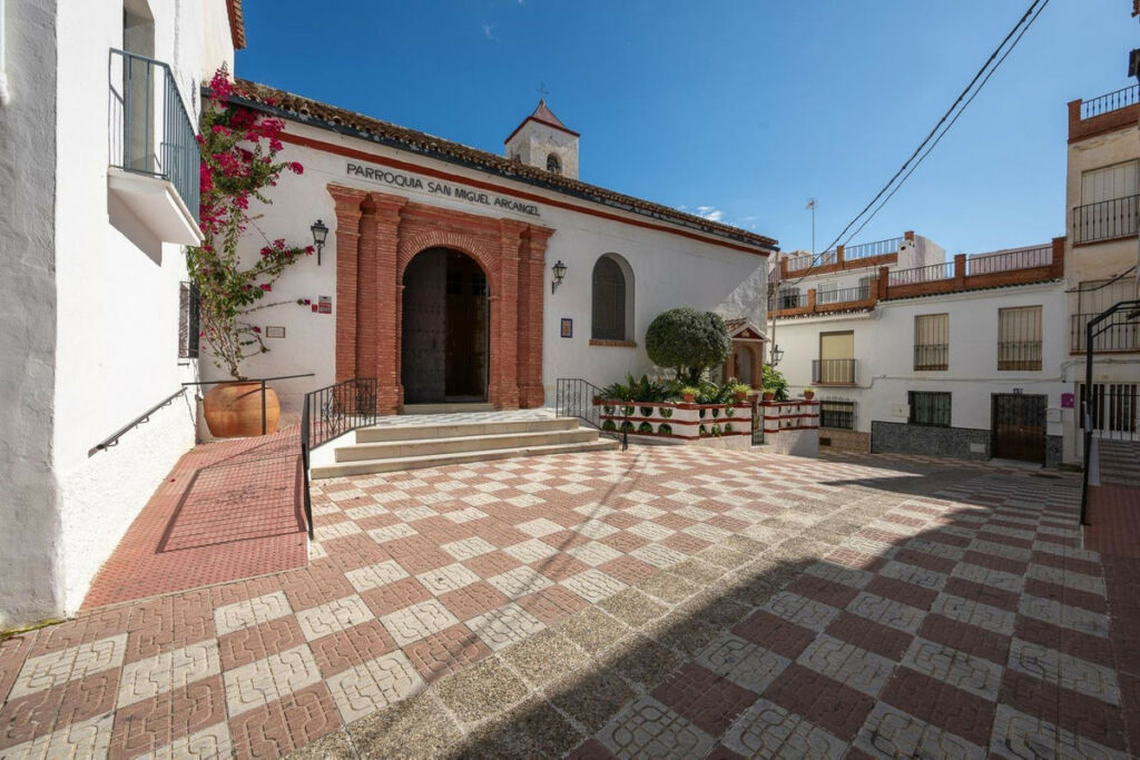 Townhouse Tolox Málaga - image 30