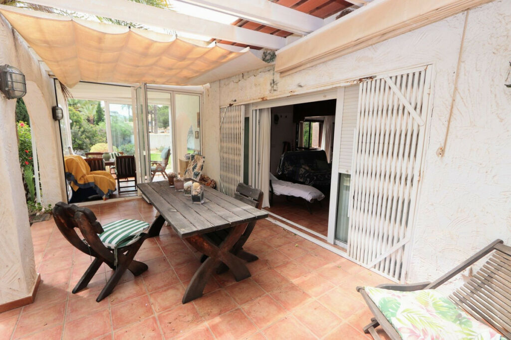 Detached Villa Cabo Roig Alicante - image 29