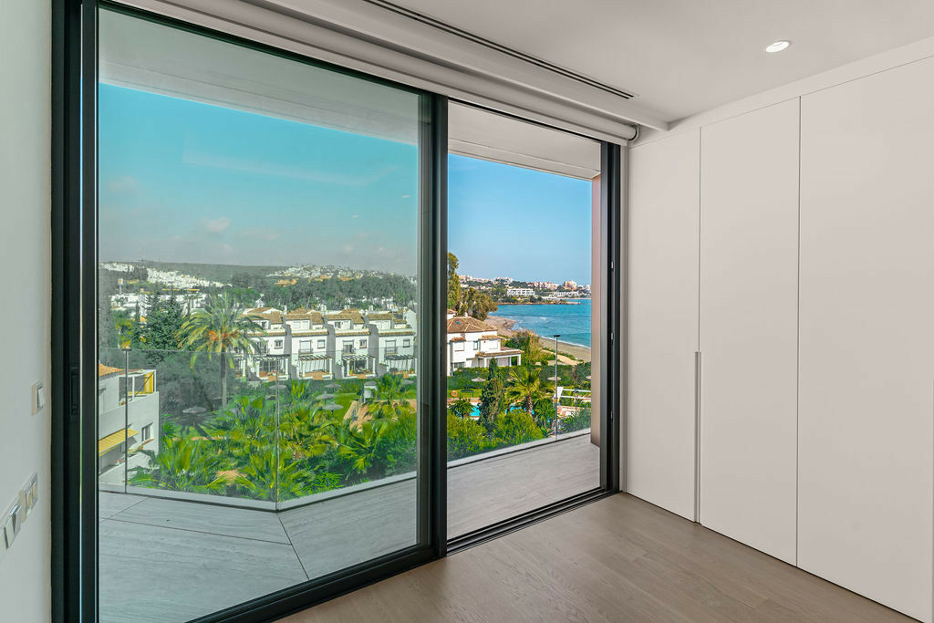 Penthouse Duplex Estepona Málaga - image 29