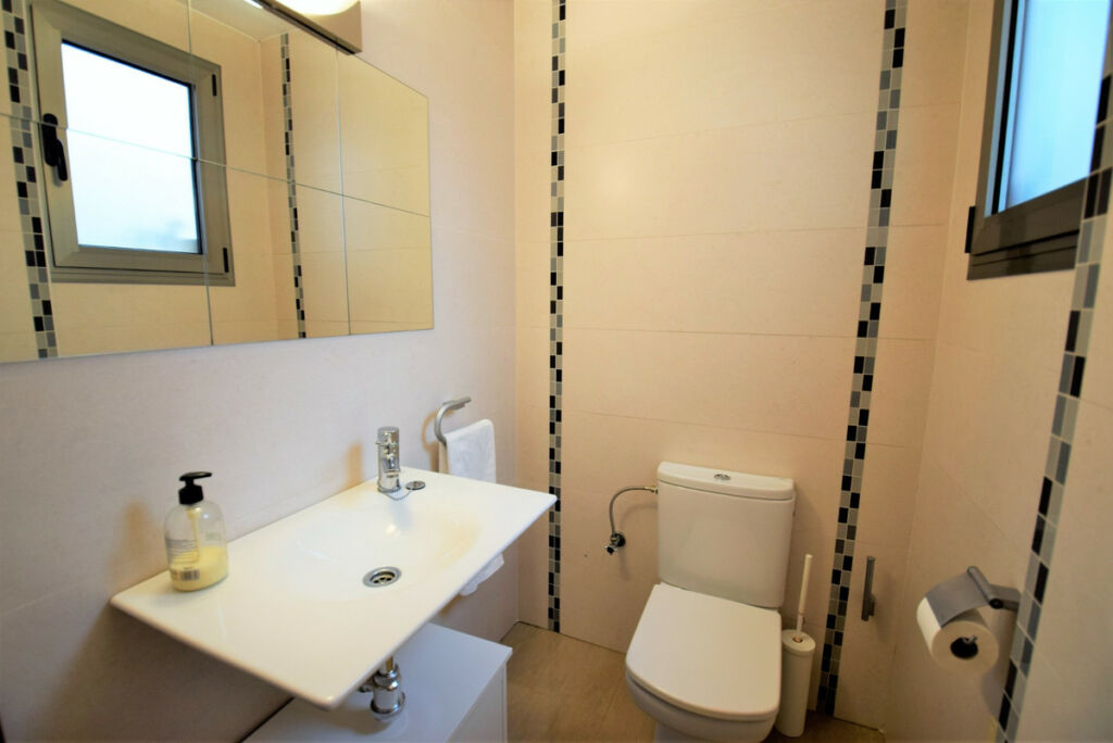Townhouse Guardamar del Segura Alicante - image 29