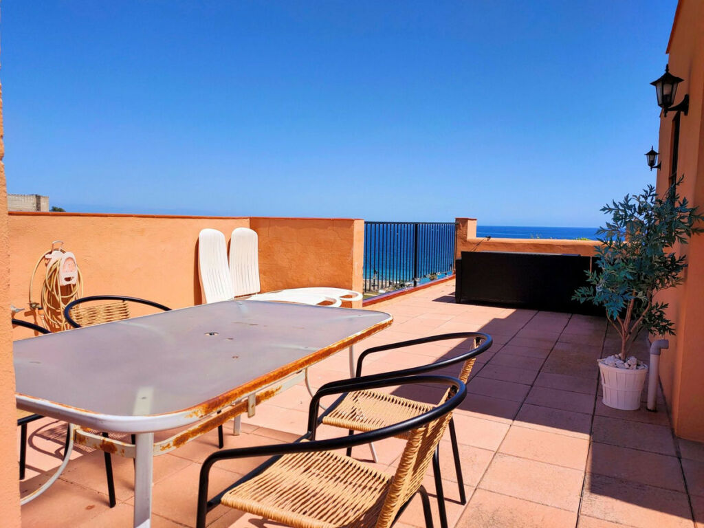 Penthouse Fuengirola Málaga - image 29
