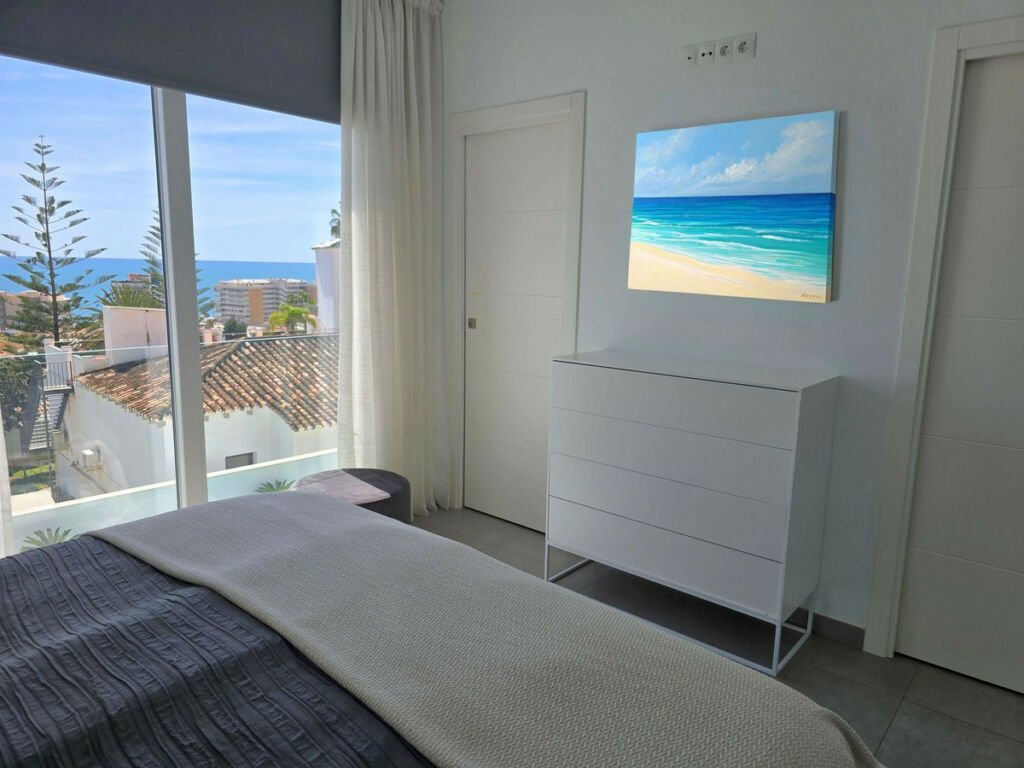 Detached Villa Torreblanca Málaga - image 29