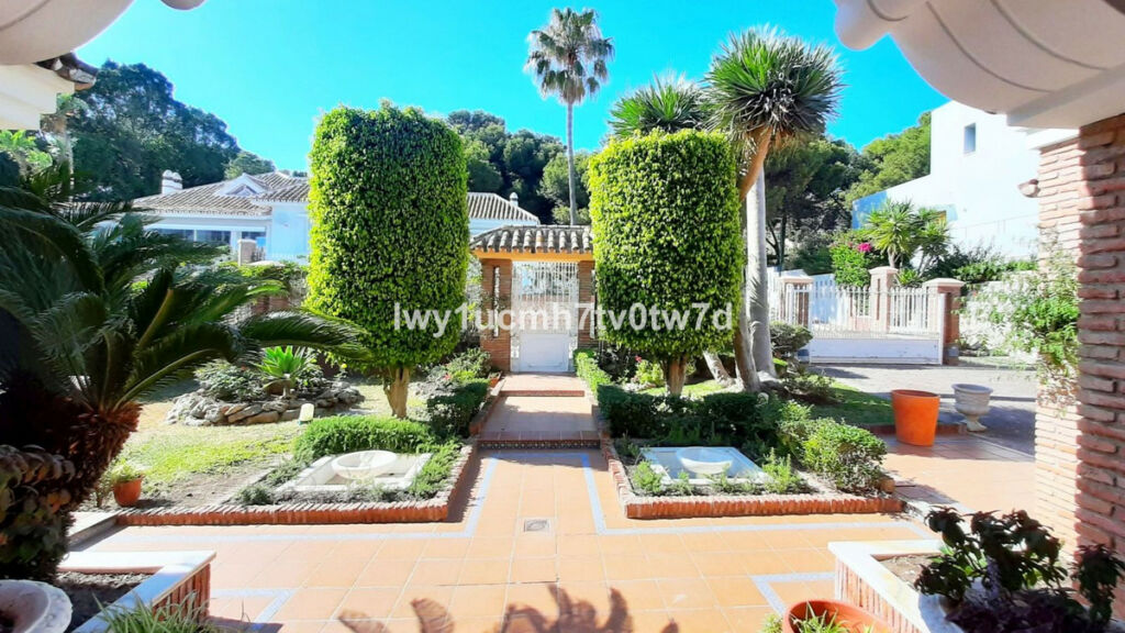 Detached Villa Málaga Málaga - image 29