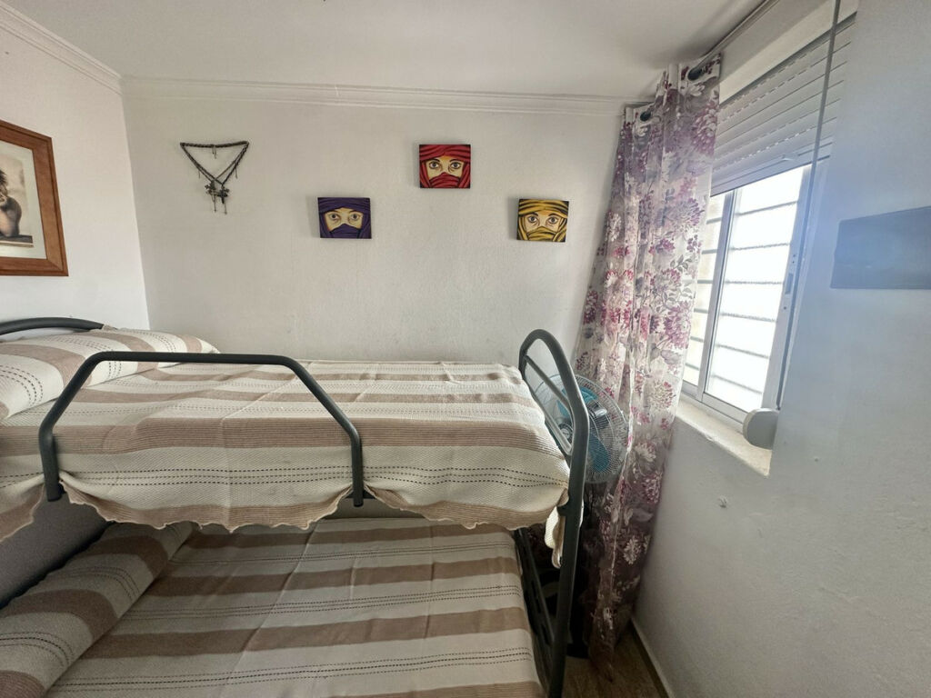 Middle Floor Apartment Fuengirola Málaga - image 30