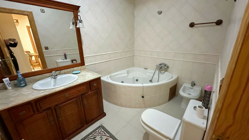 Ground Floor Apartment Guardamar del Segura Alicante - image 3