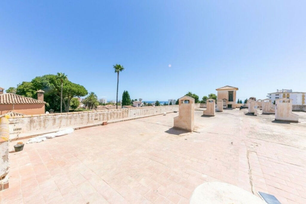Residential Home Benalmadena Costa Málaga - image 3