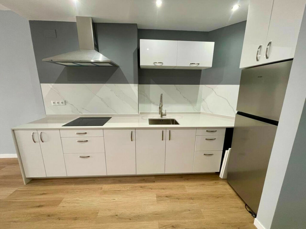 Ground Floor Apartment Torrevieja Alicante - image 3