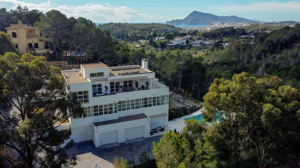 Bungalow Altea Alicante - image 3