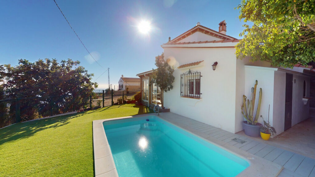 Detached Villa Arenas Málaga - image 3