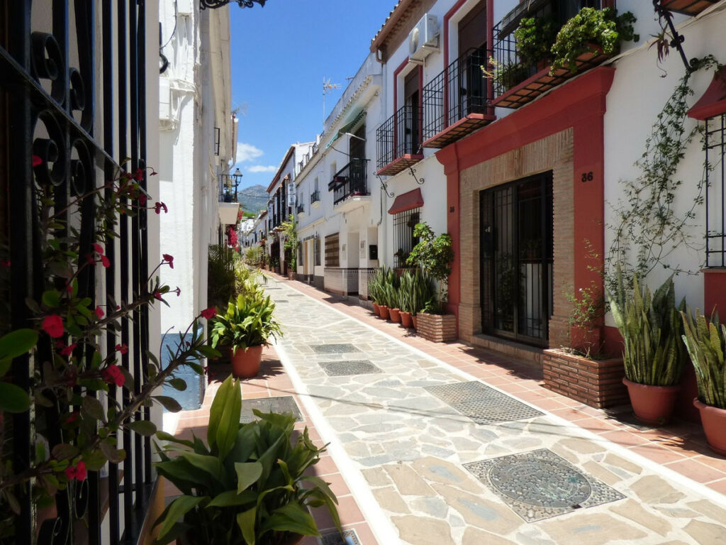 Residential Plot Marbella Málaga - image 3