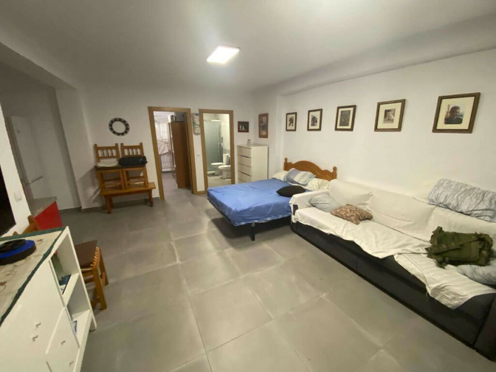 Ground Floor Apartment Fuengirola Málaga - image 3