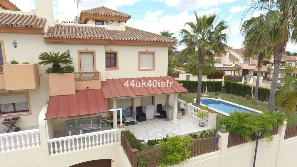 Semi-Detached House Coín Málaga - image 4