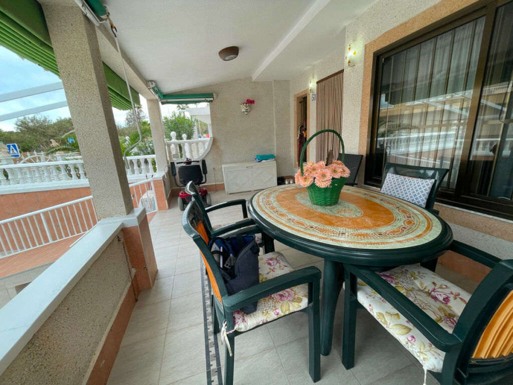 Townhouse Guardamar del Segura Alicante - image 3