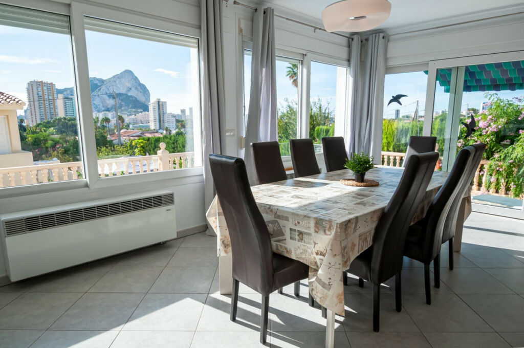 Detached Villa Calpe Alicante - image 3