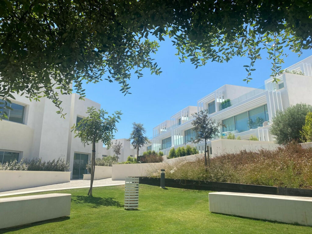 Townhouse Sotogrande Cádiz - image 3