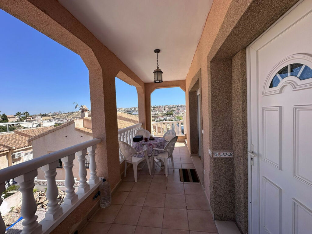 Detached Villa Ciudad Quesada Alicante - image 3