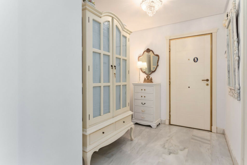 Ground Floor Apartment San Pedro de Alcántara Málaga - image 3