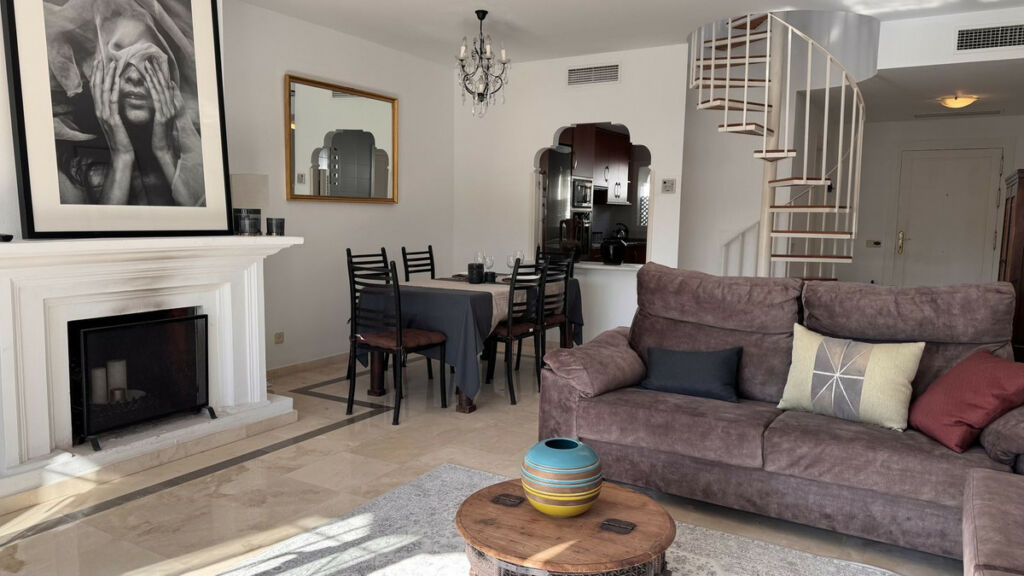 Penthouse Duplex El Presidente Málaga - image 3