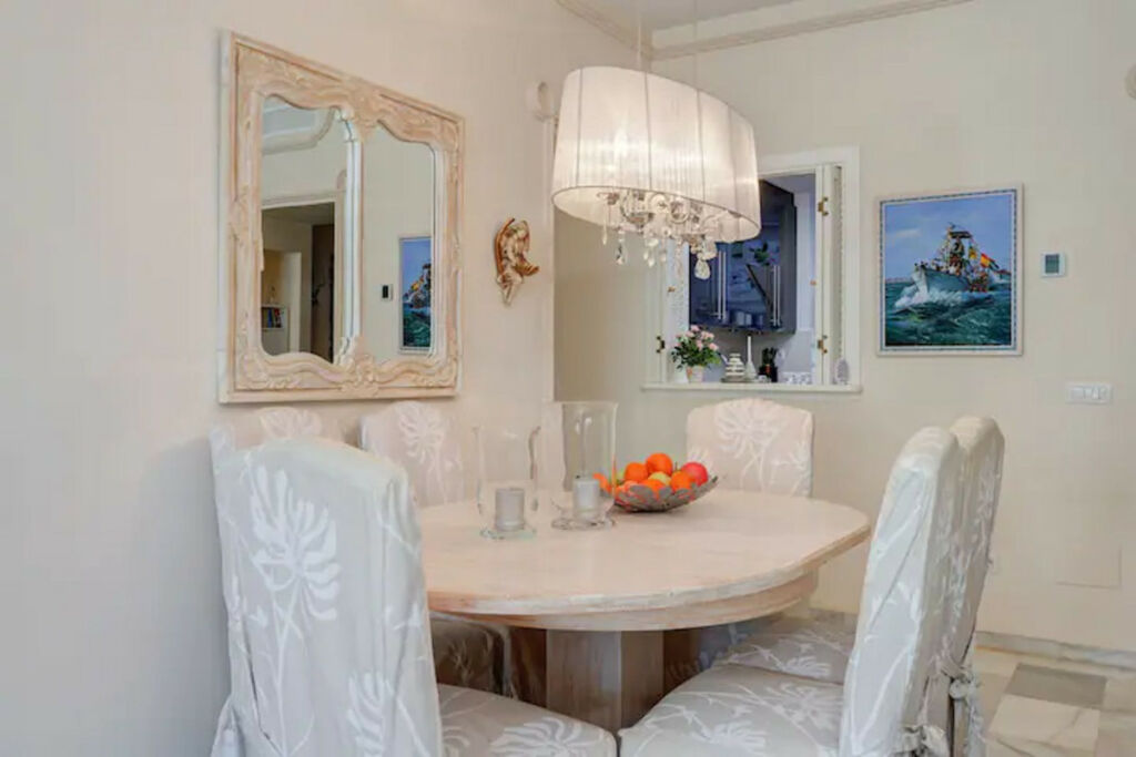 Ground Floor Apartment La Cala de Mijas Málaga - image 3