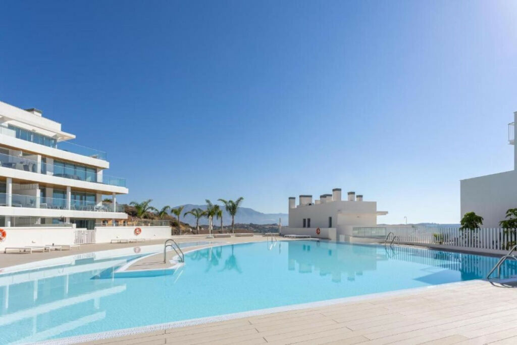 Ground Floor Apartment Calanova Golf Málaga - image 3