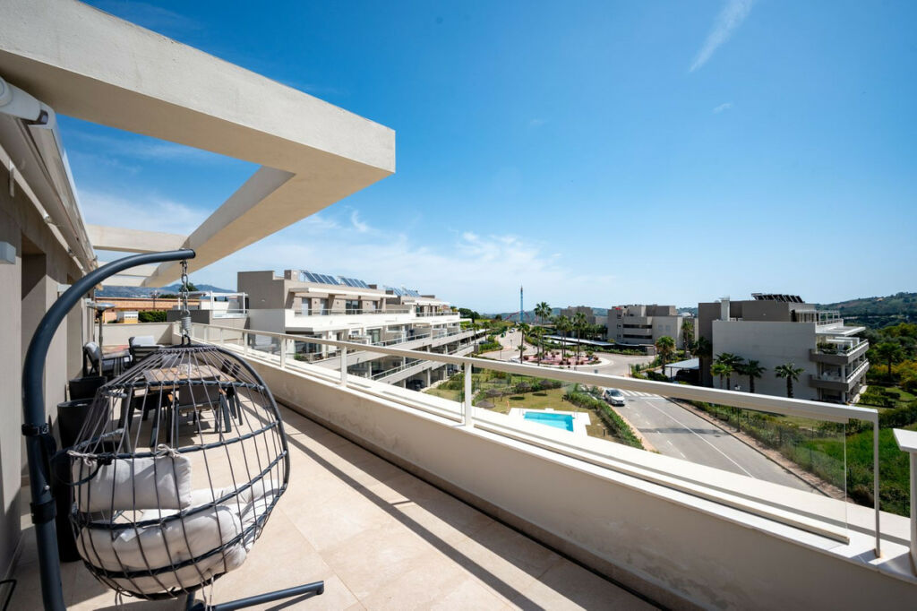 Penthouse La Cala Golf Málaga - image 3