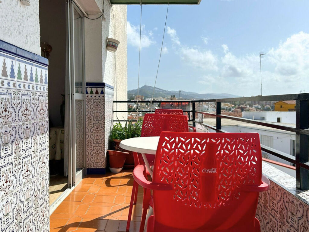 Top Floor Apartment Marbella Málaga - image 3