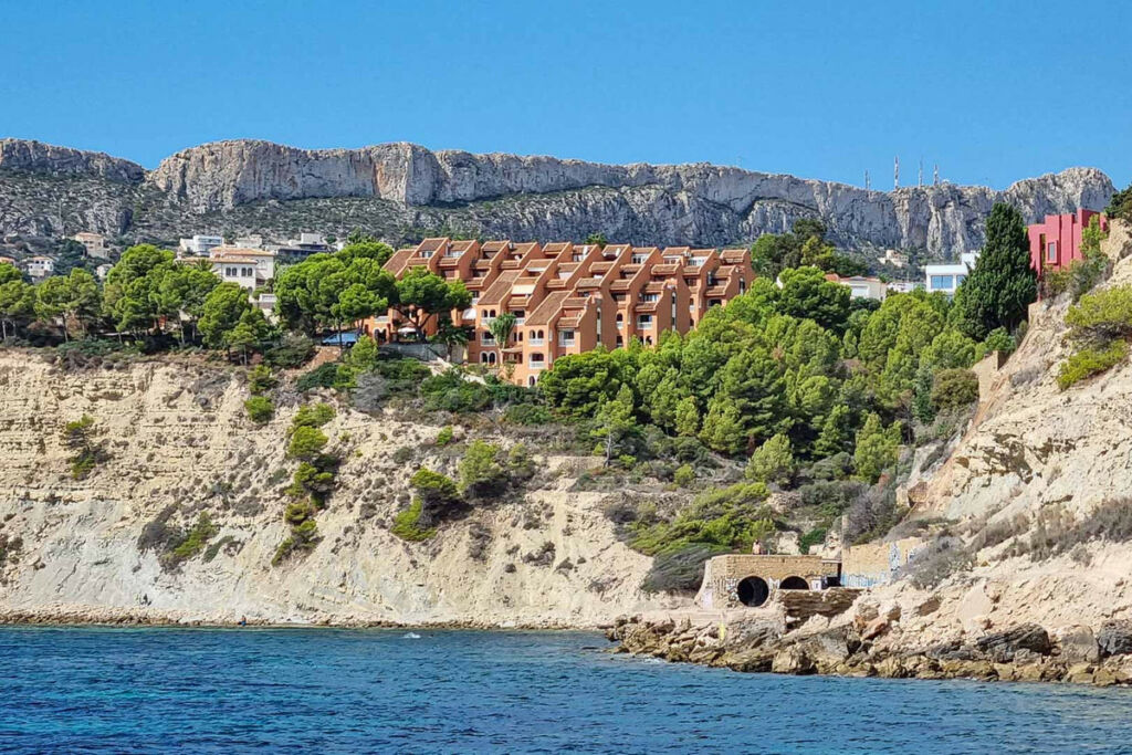 Townhouse Calpe Alicante - image 3