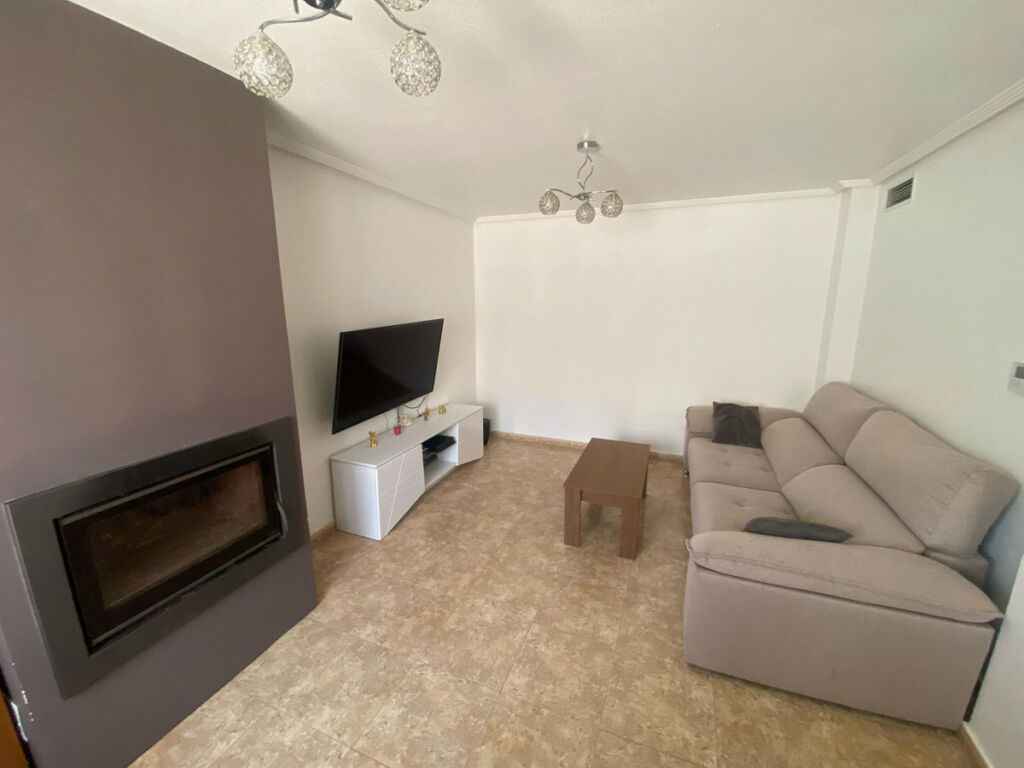 Townhouse Roldan Murcia - image 2