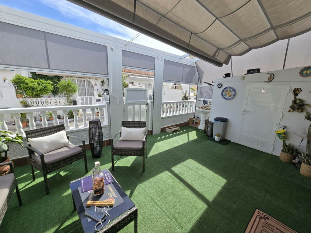 Bungalow San Luis Alicante - image 2