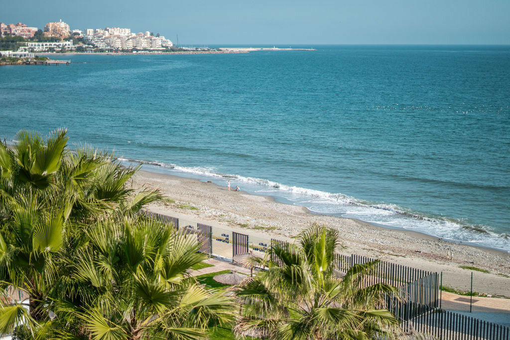 Penthouse Duplex Estepona Málaga - image 4