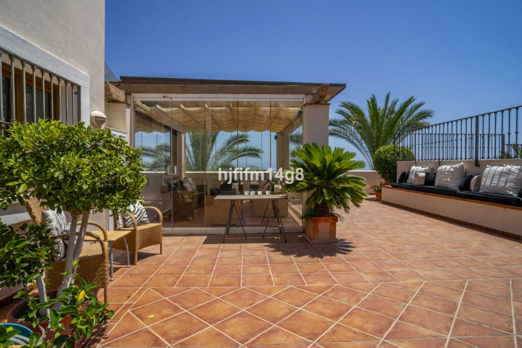 Penthouse Duplex Estepona Málaga - image 30