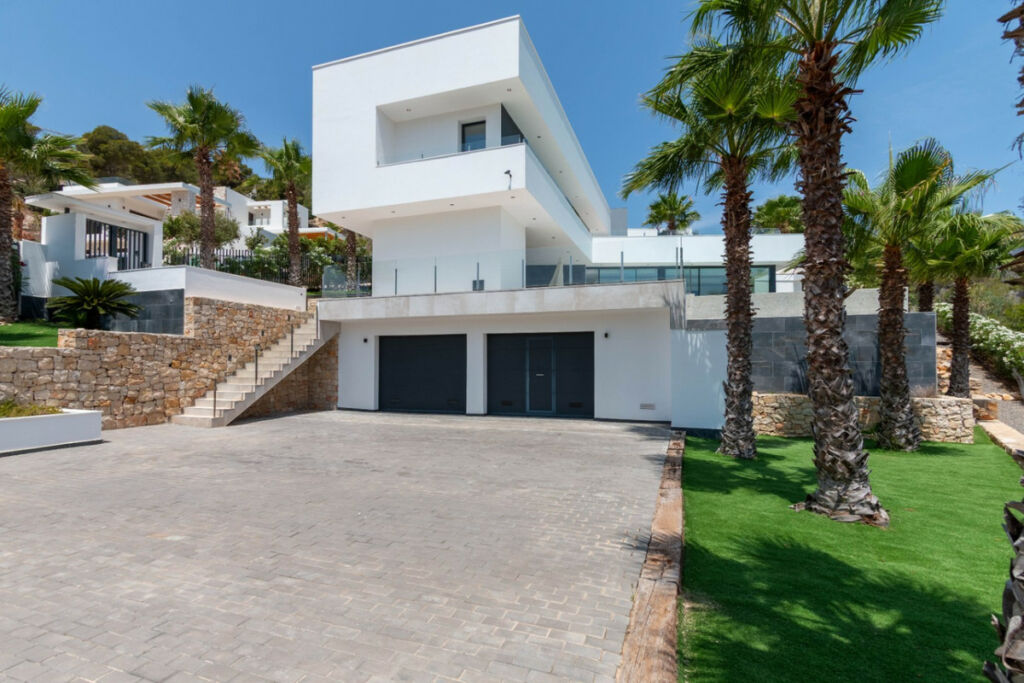 Detached Villa Javea Alicante - image 30