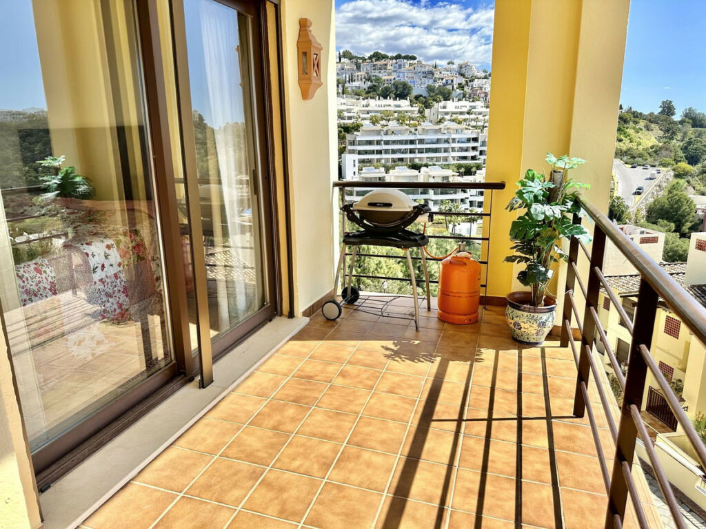 Middle Floor Apartment Los Arqueros Málaga - image 30