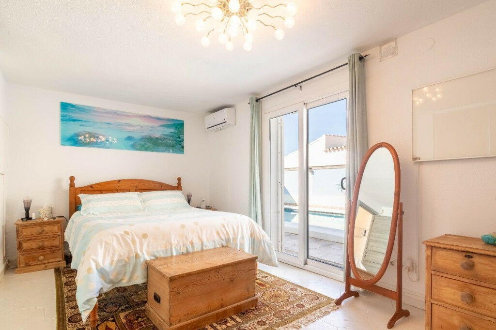 Detached Villa Calypso Málaga - image 30