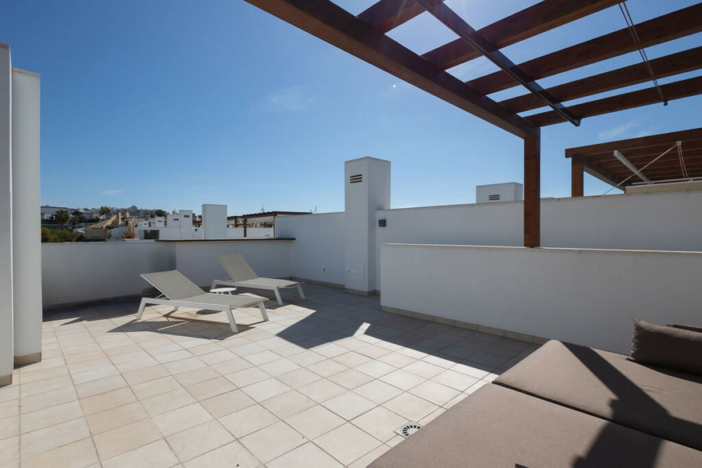 Semi-Detached House Calahonda Málaga - image 3