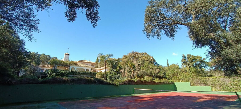 Detached Villa Sotogrande Alto Cádiz - image 28