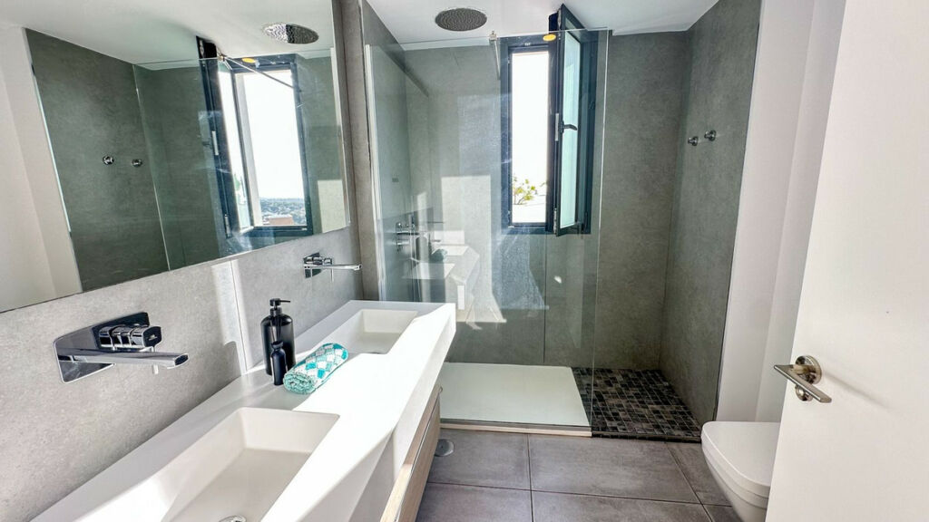 Duplex Cabopino Málaga - image 30