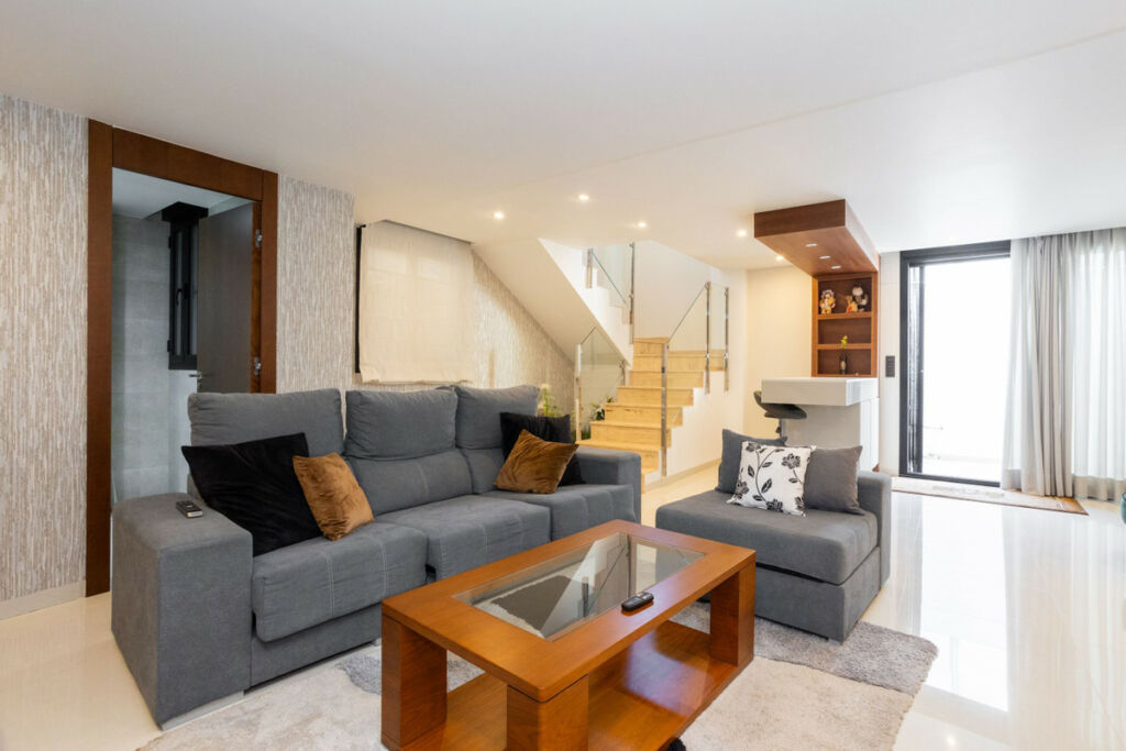 Detached Villa Villamartin Alicante - image 30