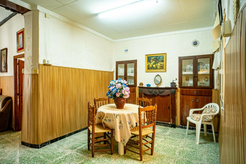 Townhouse Bolulla Alicante - image 31
