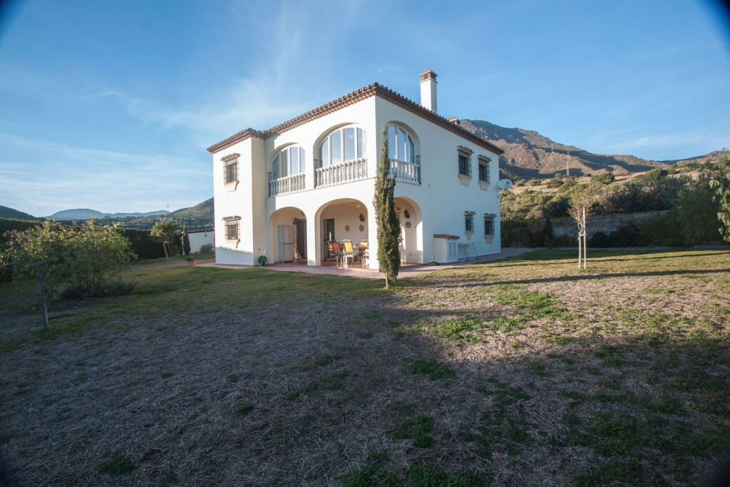 Finca - Cortijo Estepona Málaga - image 31