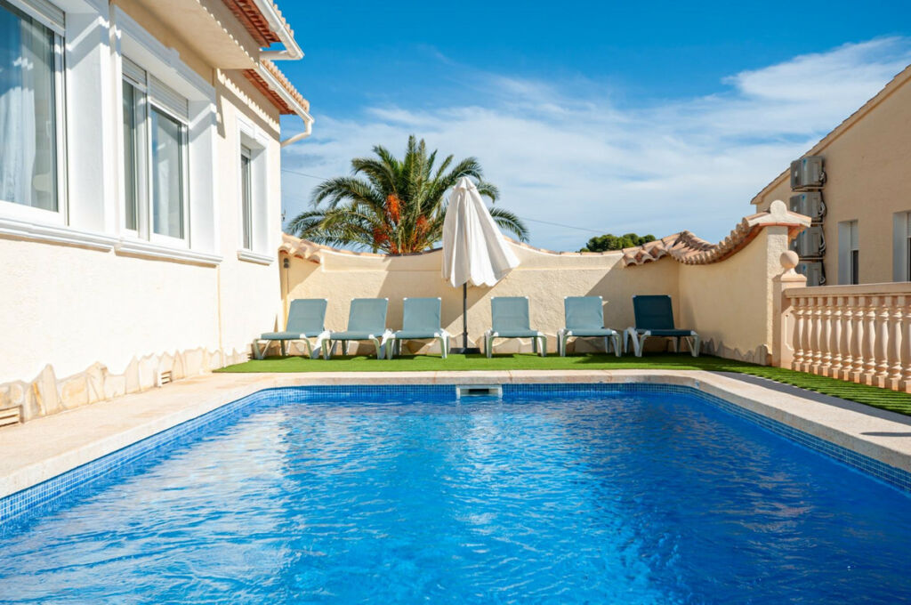 Detached Villa Calpe Alicante - image 31